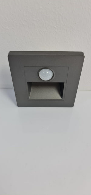 Lampă LED  3W scară/hol, gri, senzor prezență + senzor crepuscular, lumină neutră