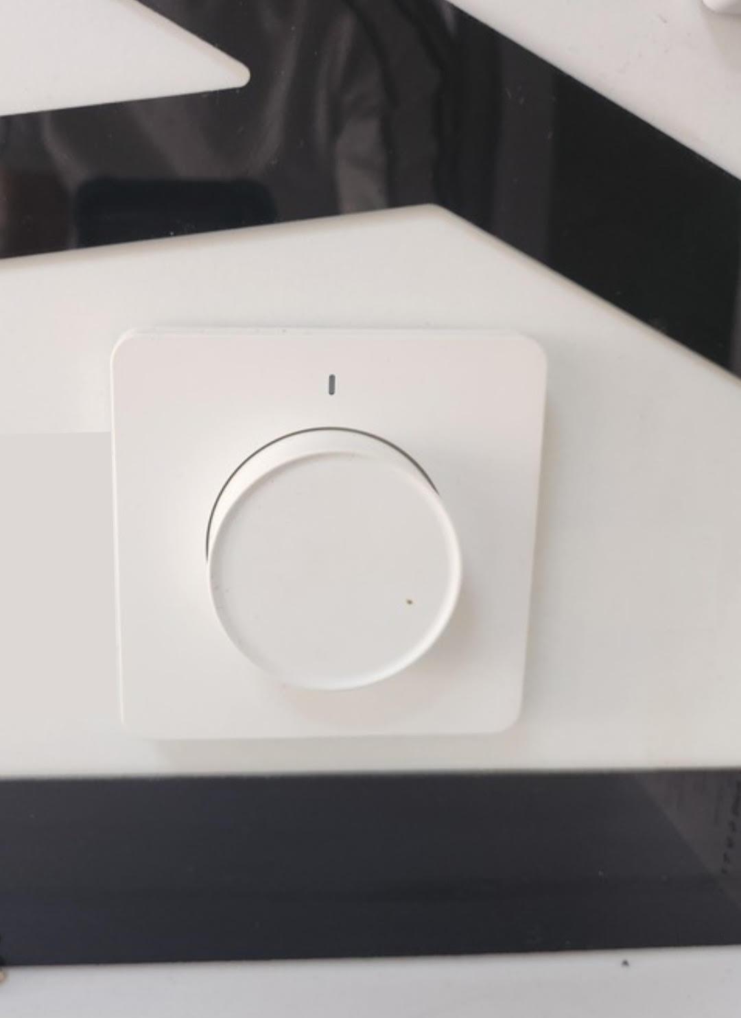 DIMMER ROTATIV SMART EDM-1WA-EU Marca SHUWEI