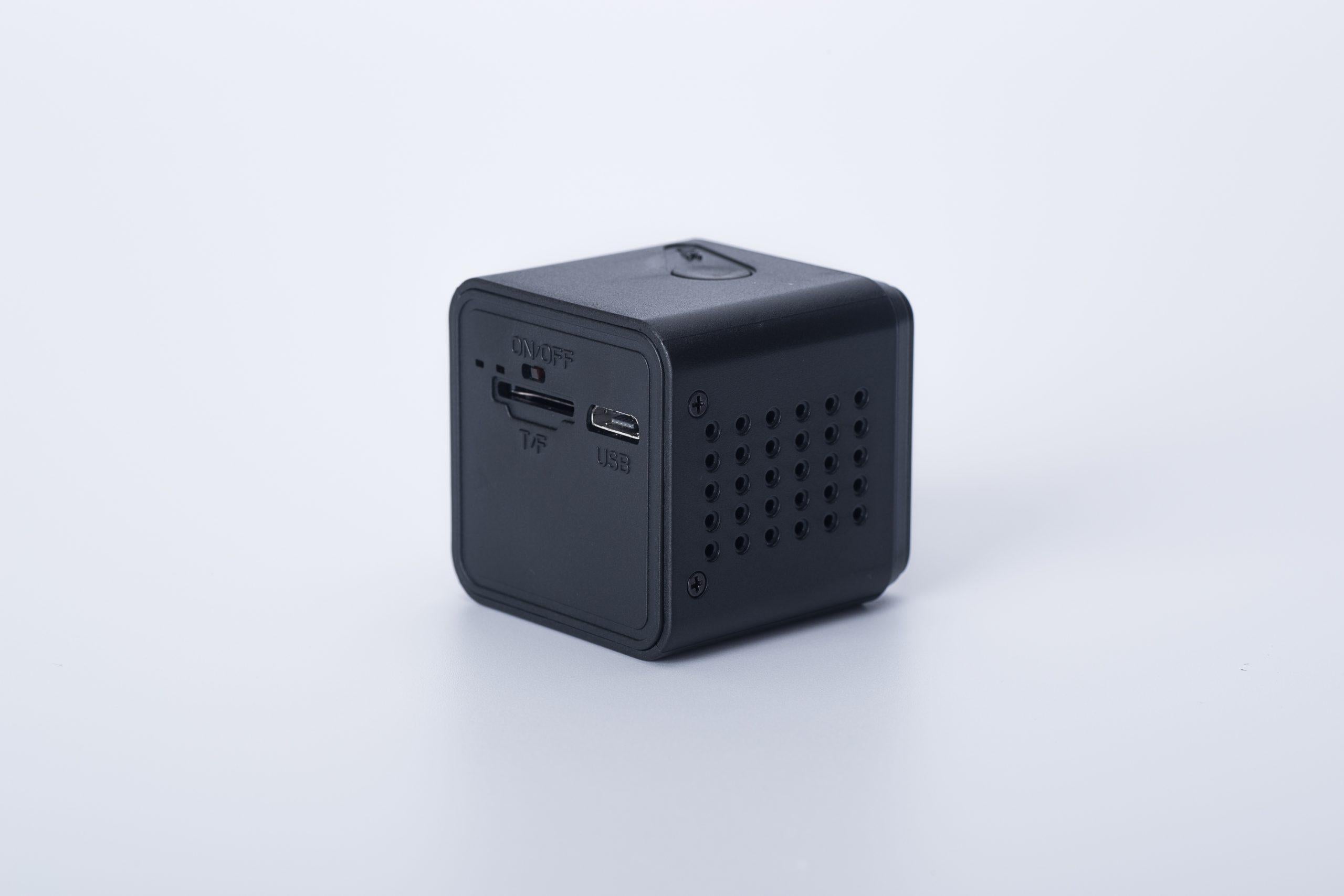 Mini Camera Video WI-FI, 1080p, transmitere live, cu microfon, senzor de miscare, vedere nocturna, pentru bord, camera copilului, birou, interior