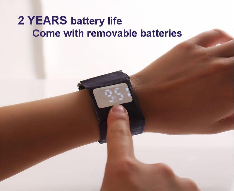 Ceas de mână din hârtie cu afisaj led